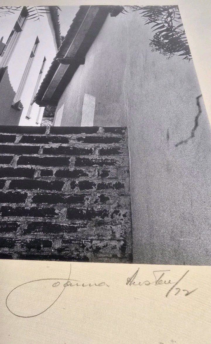 Vintage 1972 B&W Art Photography Signed Joanna Auster – Abstract Brick Wall