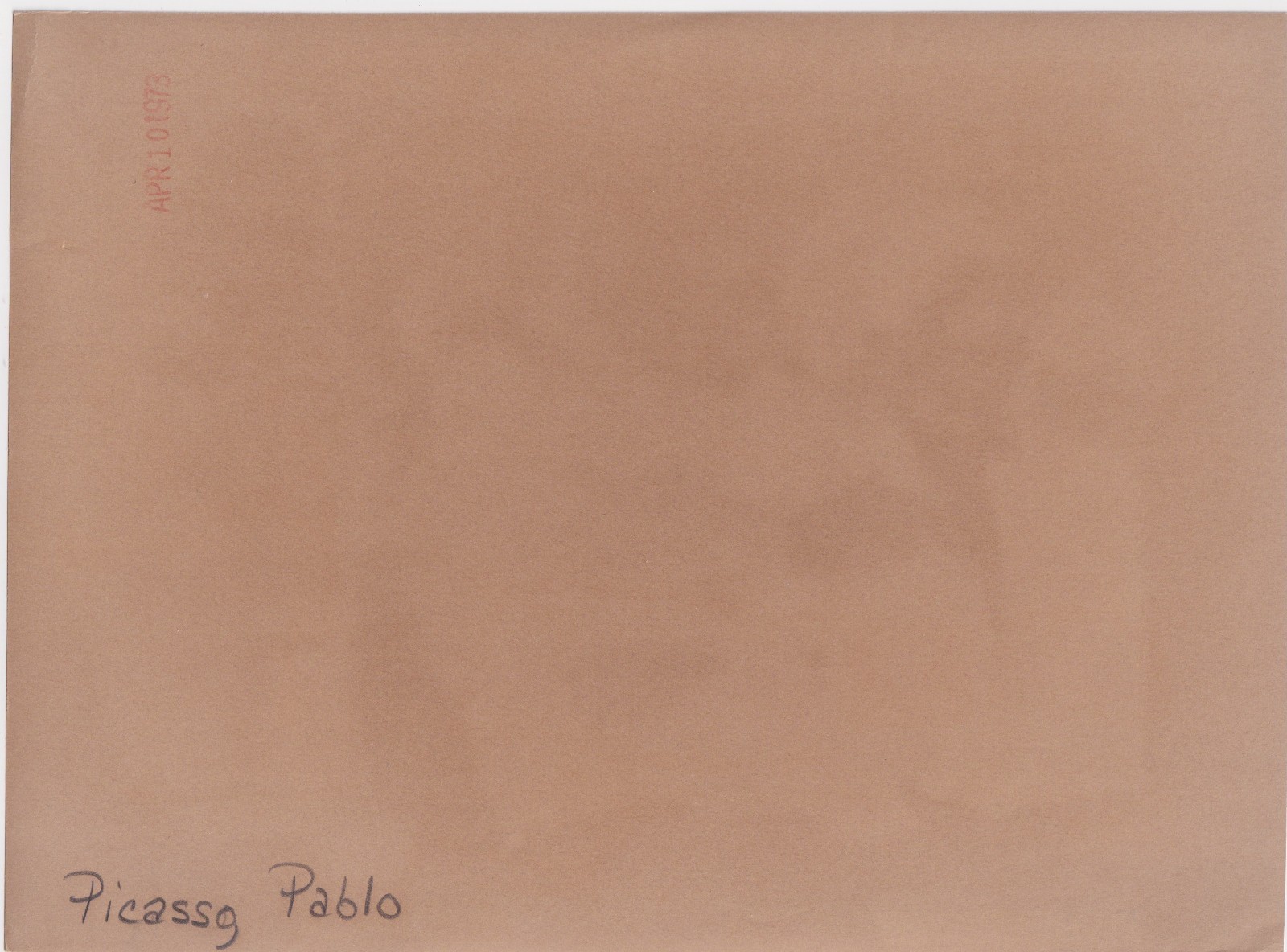 PABLO PICASSO ARTIST at a BULLFIGHT * CLASSIC 1961 ARTIST PAINTER press photo