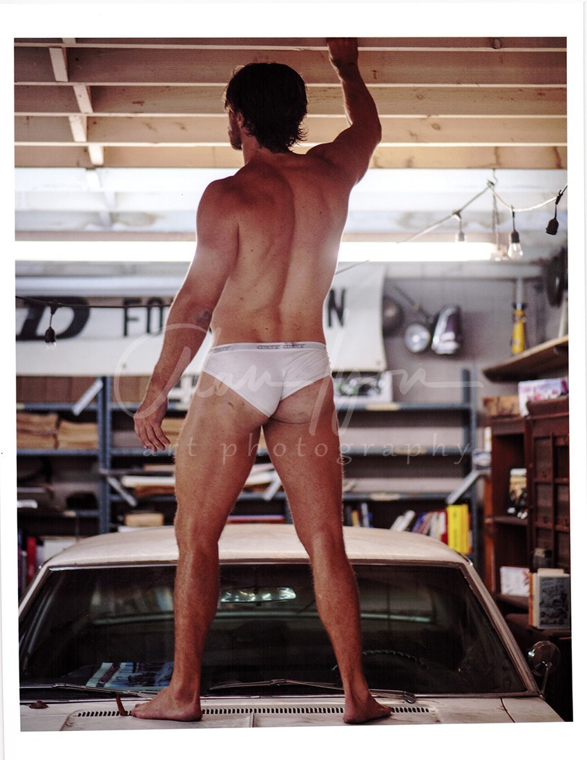 11 X 8.5 Alan Lyon Original Male Photo gay interest (1) Kurt standing on car