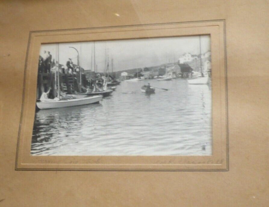 Wallace R. Macaskill, LISTED NOVA SCOTIA CANADA CANADIAN, OLD SIGNED PHOTOGRAPH