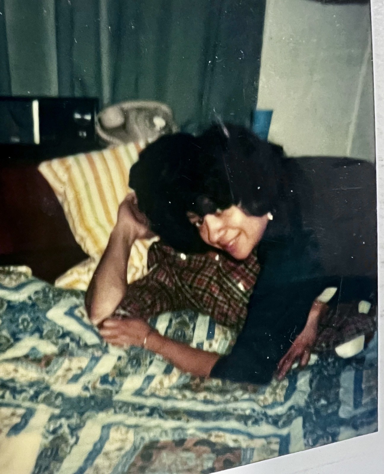 Polaroid Photo Vintage ” She Turns aBoy into a Man ” Urban Photography 1988