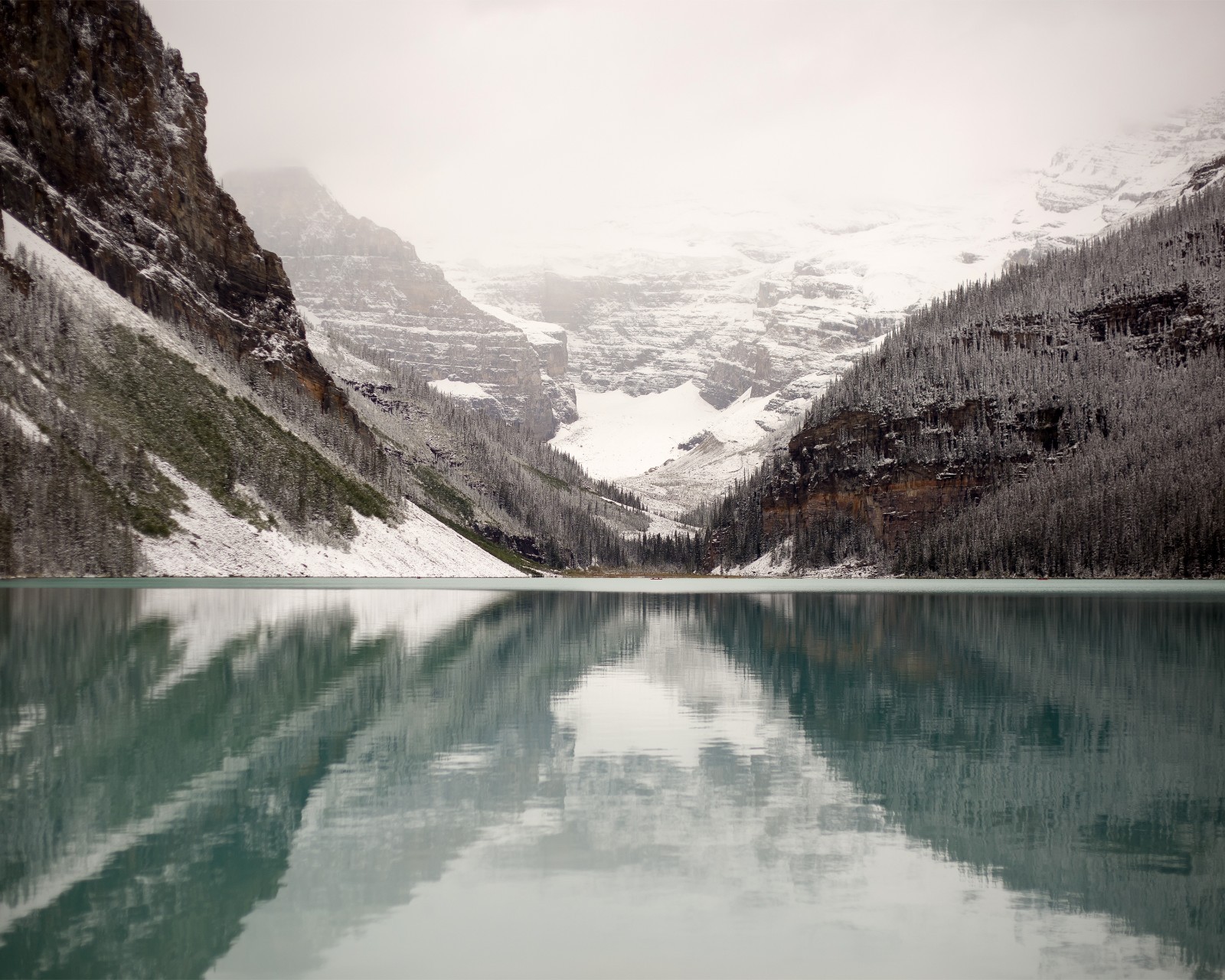 lake louise Alberta, Canada 8″x10″ Photograph Print 8×10