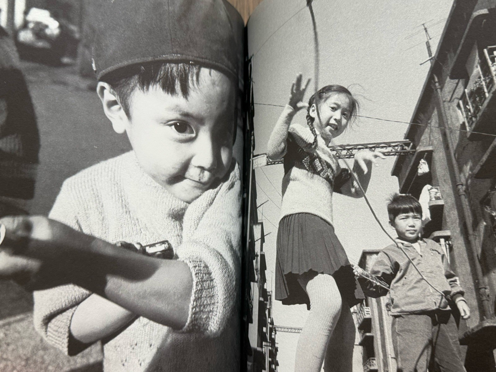 🎈Unique! Nobuyoshi Araki – Sacchin, 1994, Hand-Signed with Original Drawing