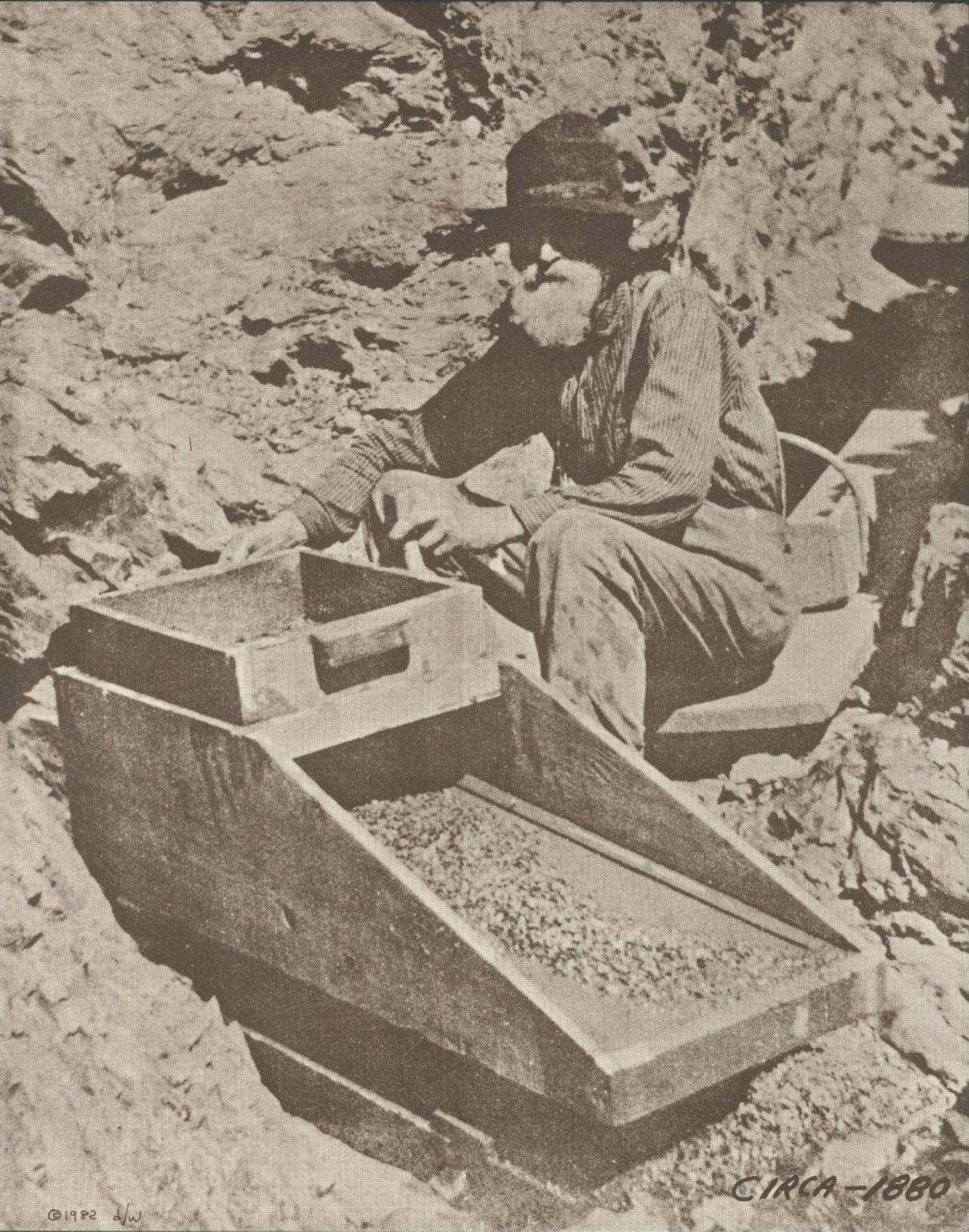 WESTERN Prospector GOLD RUSH Miner’s Cradle VINTAGE Photo Print 786 11″ x 14″