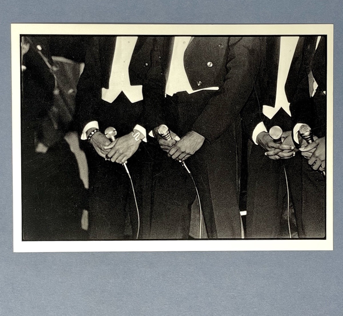 Sylvia Plachy Art Photo Print Card – Mikes, NYC, 1981 – 4.25”x6”