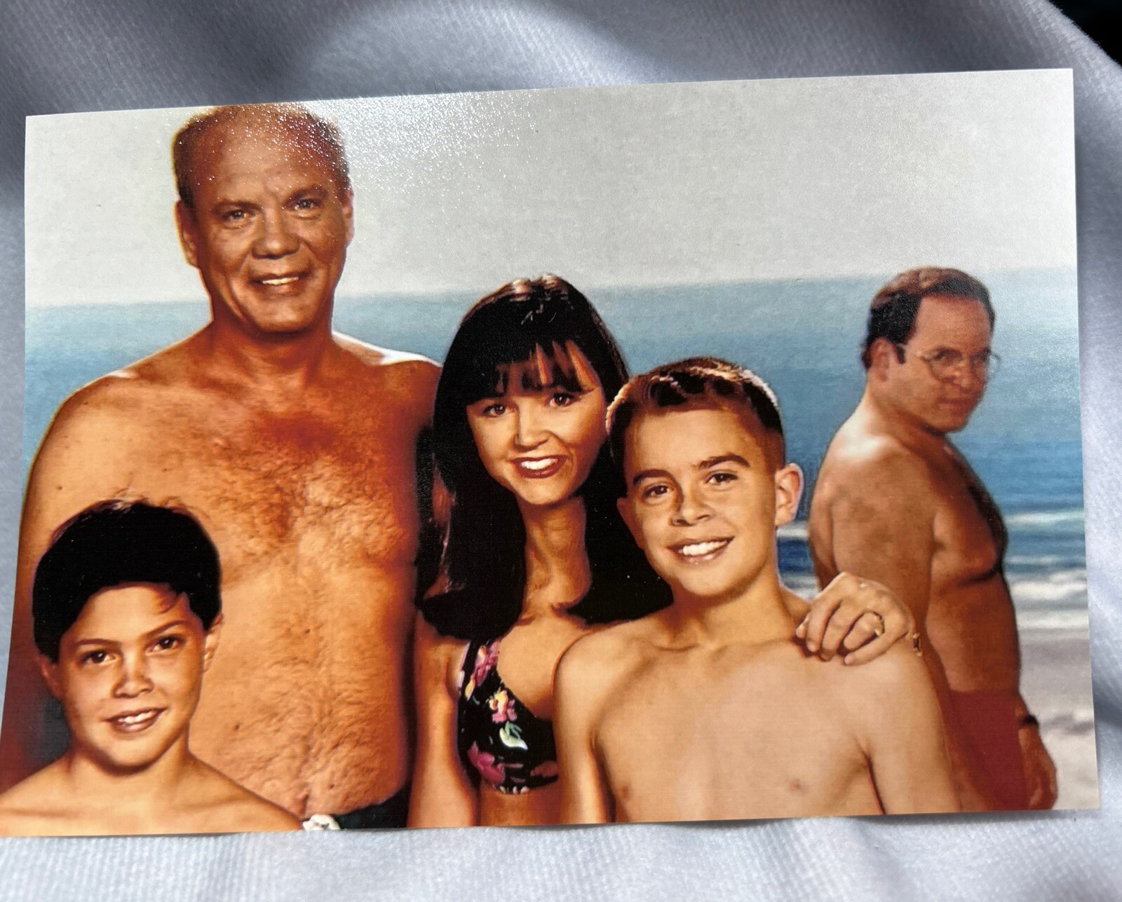 SEINFELD 4×6 Art Photo George Costanza Beach Photo Bomb, New