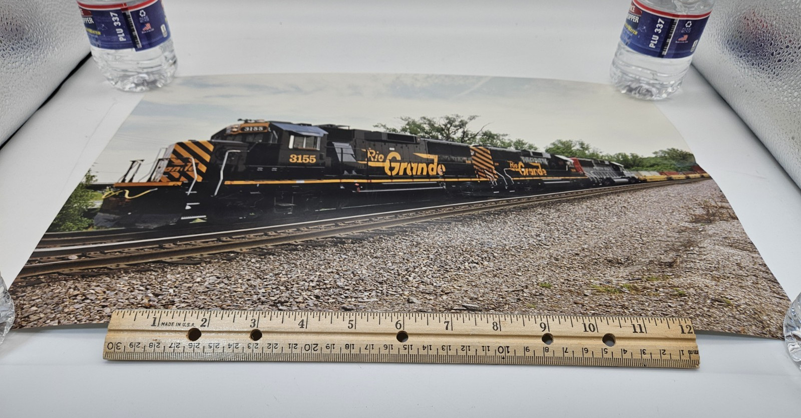 Large Print (17″x12″) D&RGW GP60 #3155 Train Photo 1980s-90s Some Wrinkling Nice