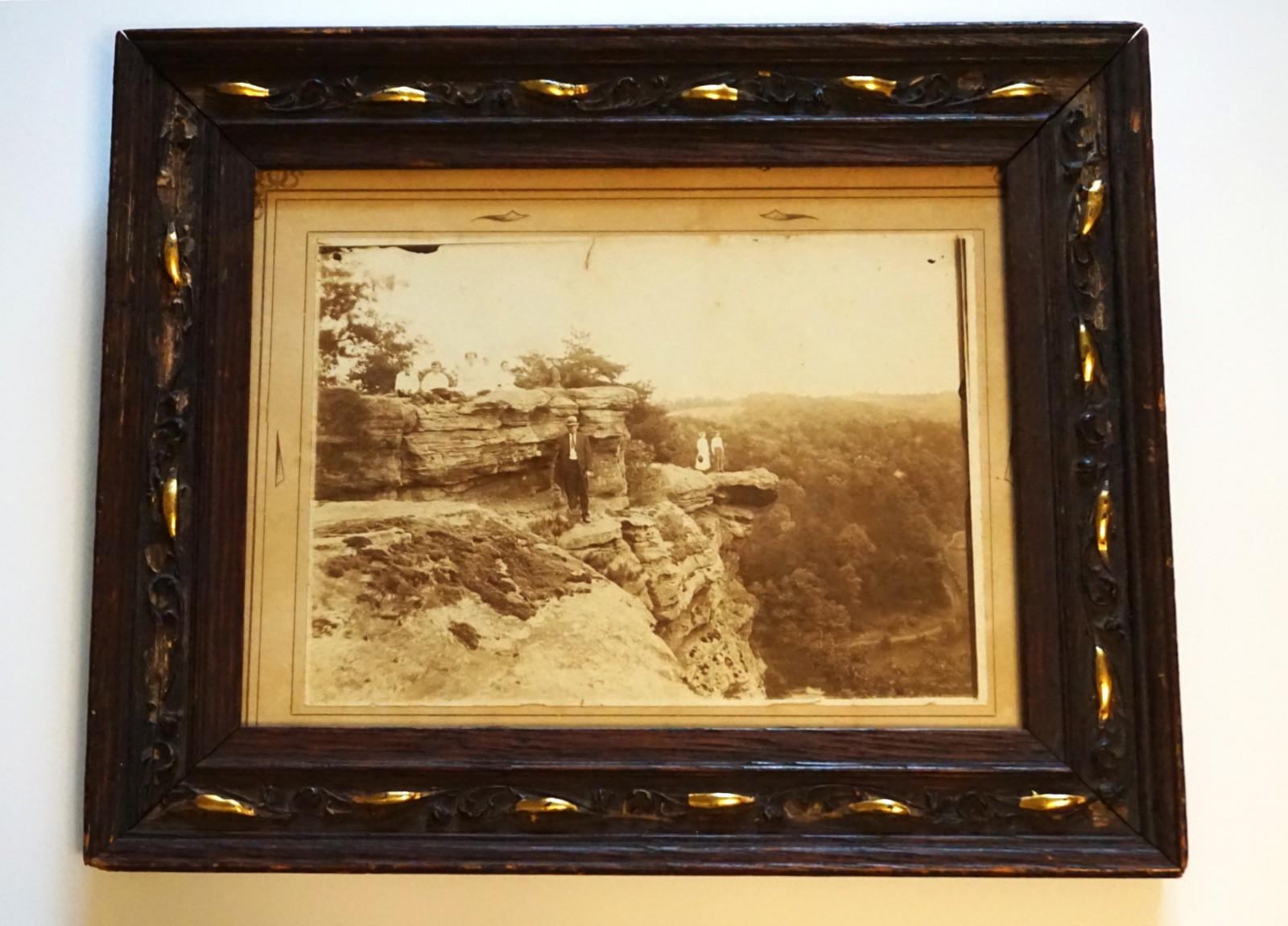 Antique 19thC Lookout Mountain original photo Original wood gold gilt frame