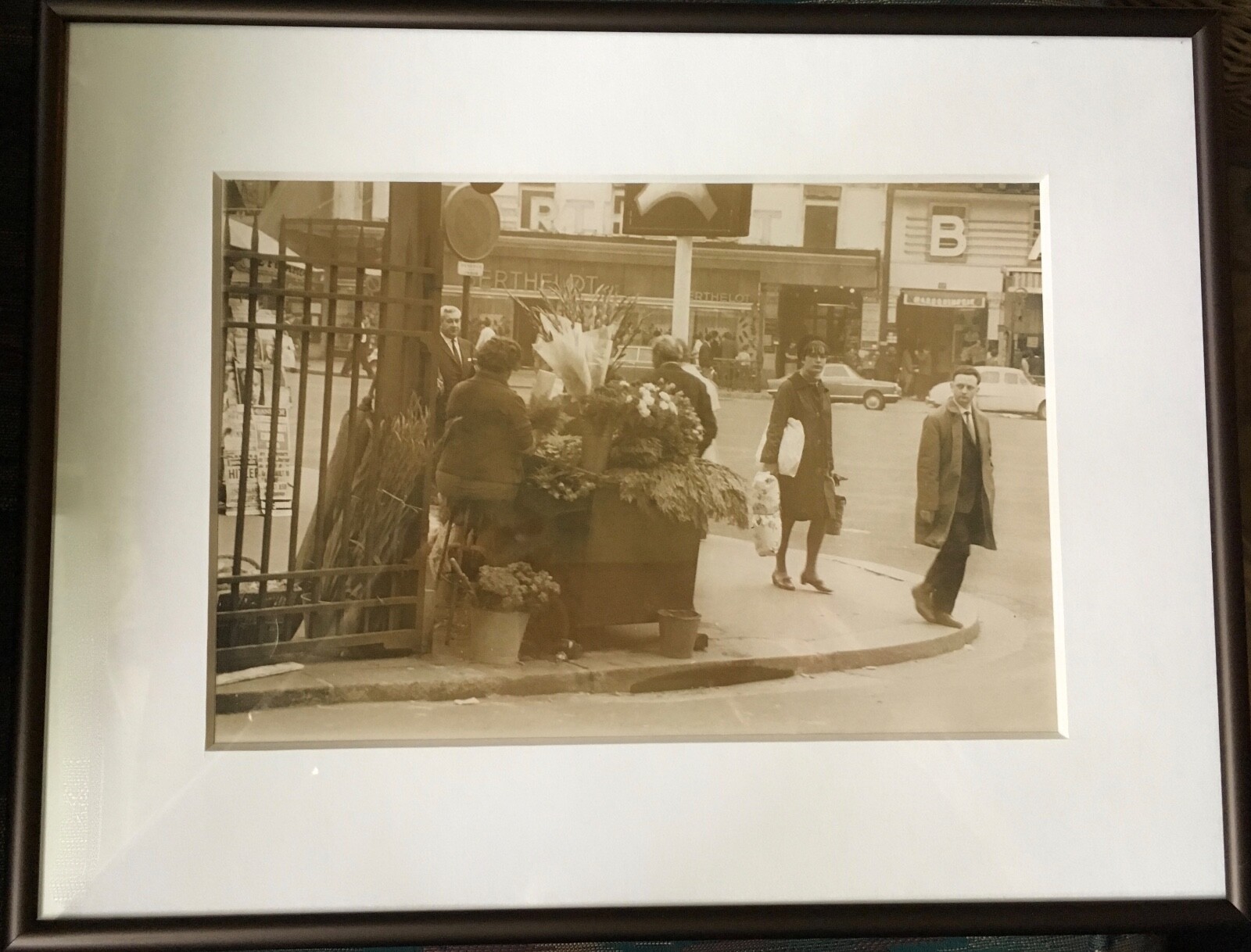 HENRY GASSER: (1909-1981) Photo “Flower Street Vendor ” Italy Ca 1950 Framed