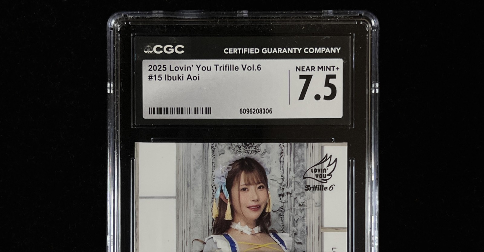 (HK SHIPPING) CGC 7.5 NEAR MINT+ 2025 Lovin’ You Trifille JPN Ibuki Aoi #15