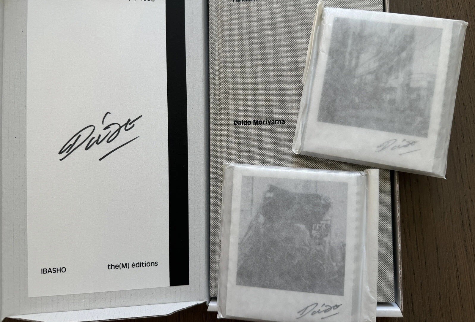 🎈New! Signed! Daido Moriyama : Random Walk Limited Edition, Polaroid stickers