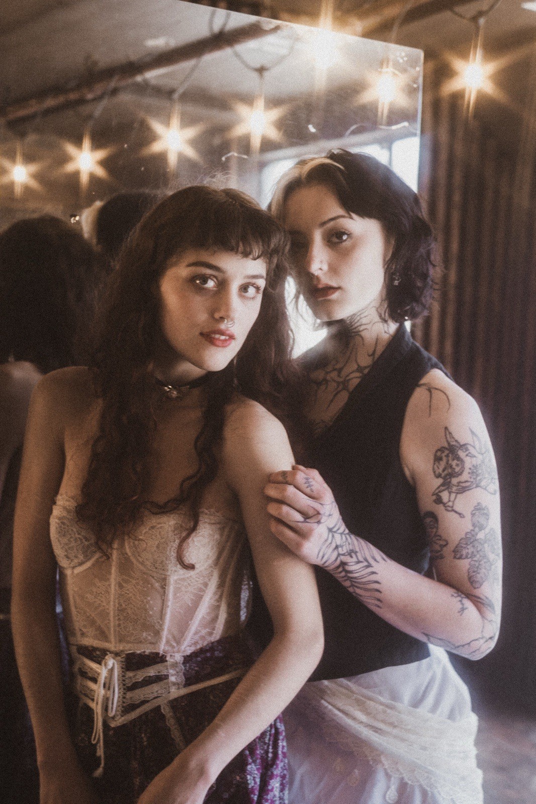 Art Models Freya and Hexmotel 8×12″ Color Archival Photo Print Lustre Finish