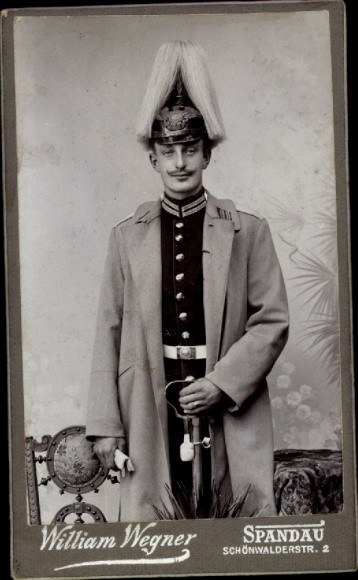 CdV Berlin, German Soldier in Uniform, Guard, Portrait – 11082321