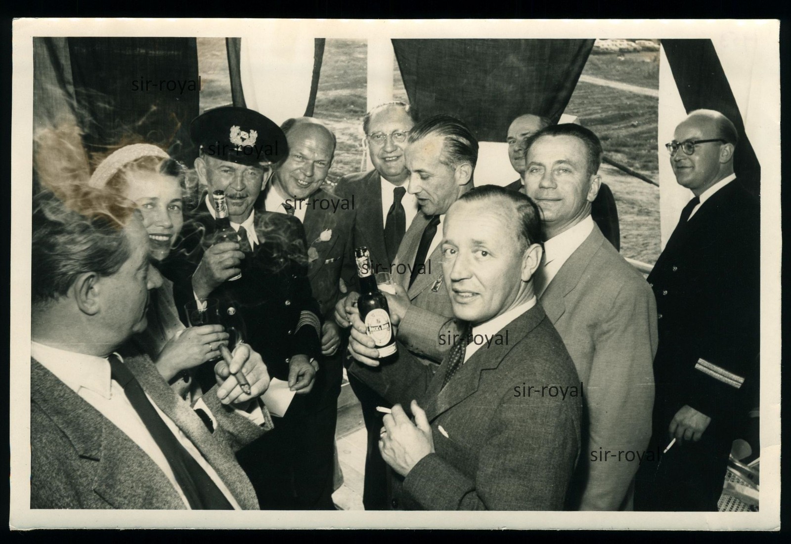 Becks Beer Bottles 1953 on Ship – 1950s – XL Photo 19x13cm