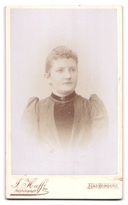 Photograph J. Huff, Bad Homburg, monogram and royal coat of arms