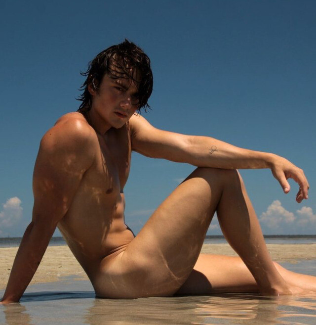 [B443] Handsome Male Cute Model Showing Off Body And Muscles On Beach Water
