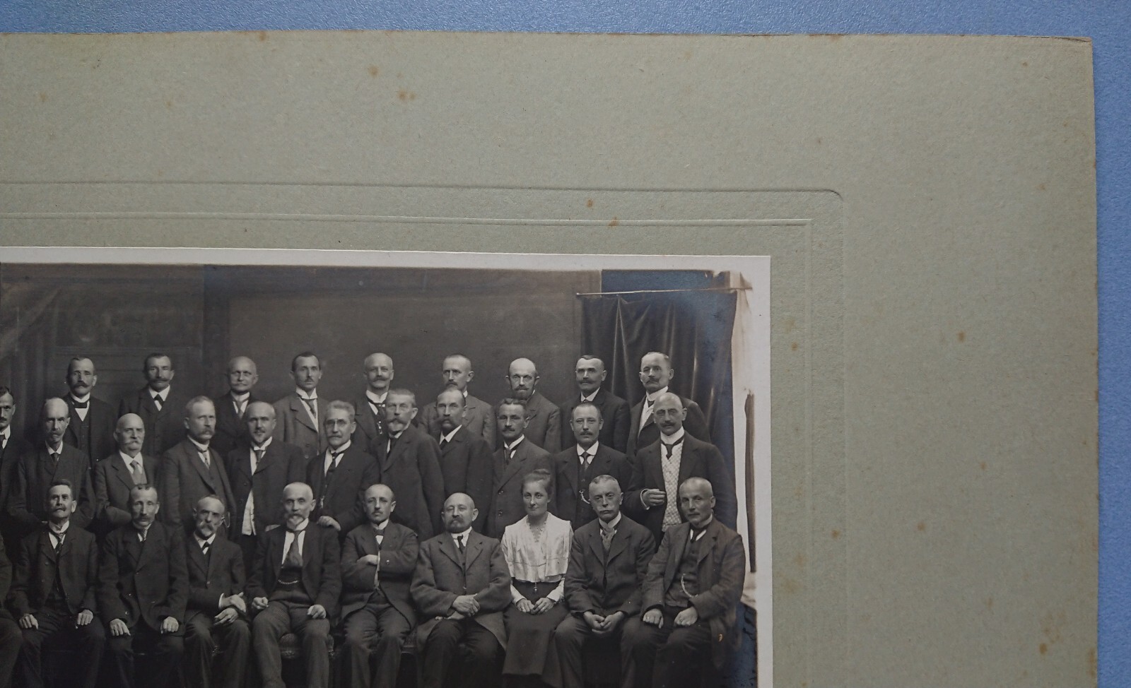 Old Picture Family Photo Hermann Arthur Lindacher Men Woman around 1900