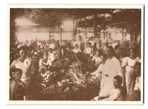 12 photographs view Colombo / Sri Lanka – Ceylon, cityscapes, locals