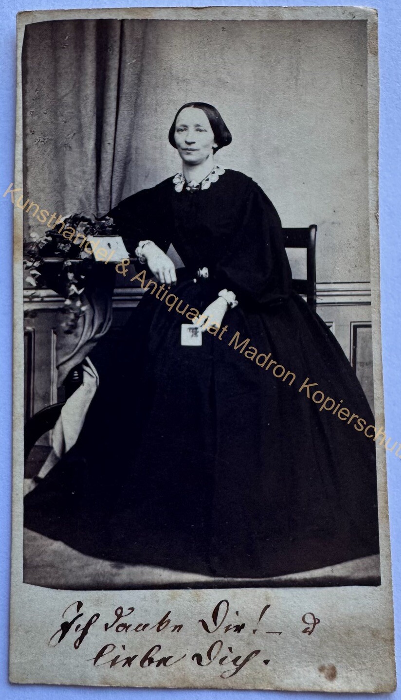 orig. CDV photo photograph old picture woman lady fashion around 1860
