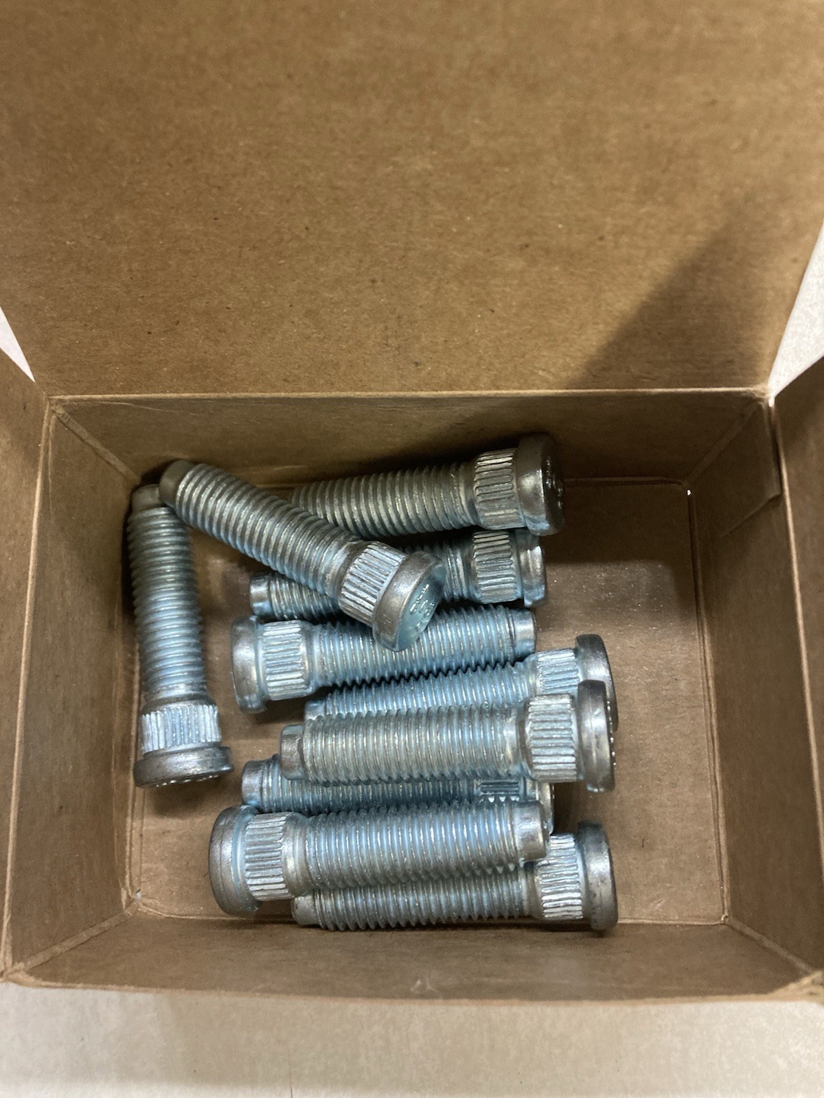 (10) Dorman 610-442 Wheel Lug Studs FORD OE YL3Z1107AB NEW BOX of 10 lug Stud