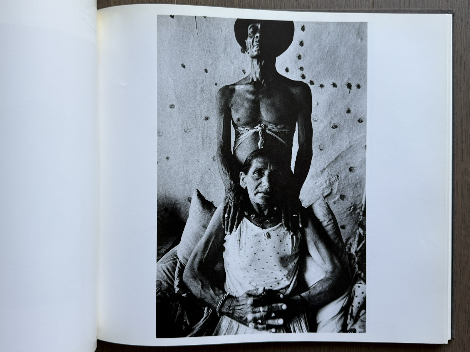 🎈SALE! Josef Koudelka – Gypsies 1975, Photography 1st Edition, HC, Super RARE!