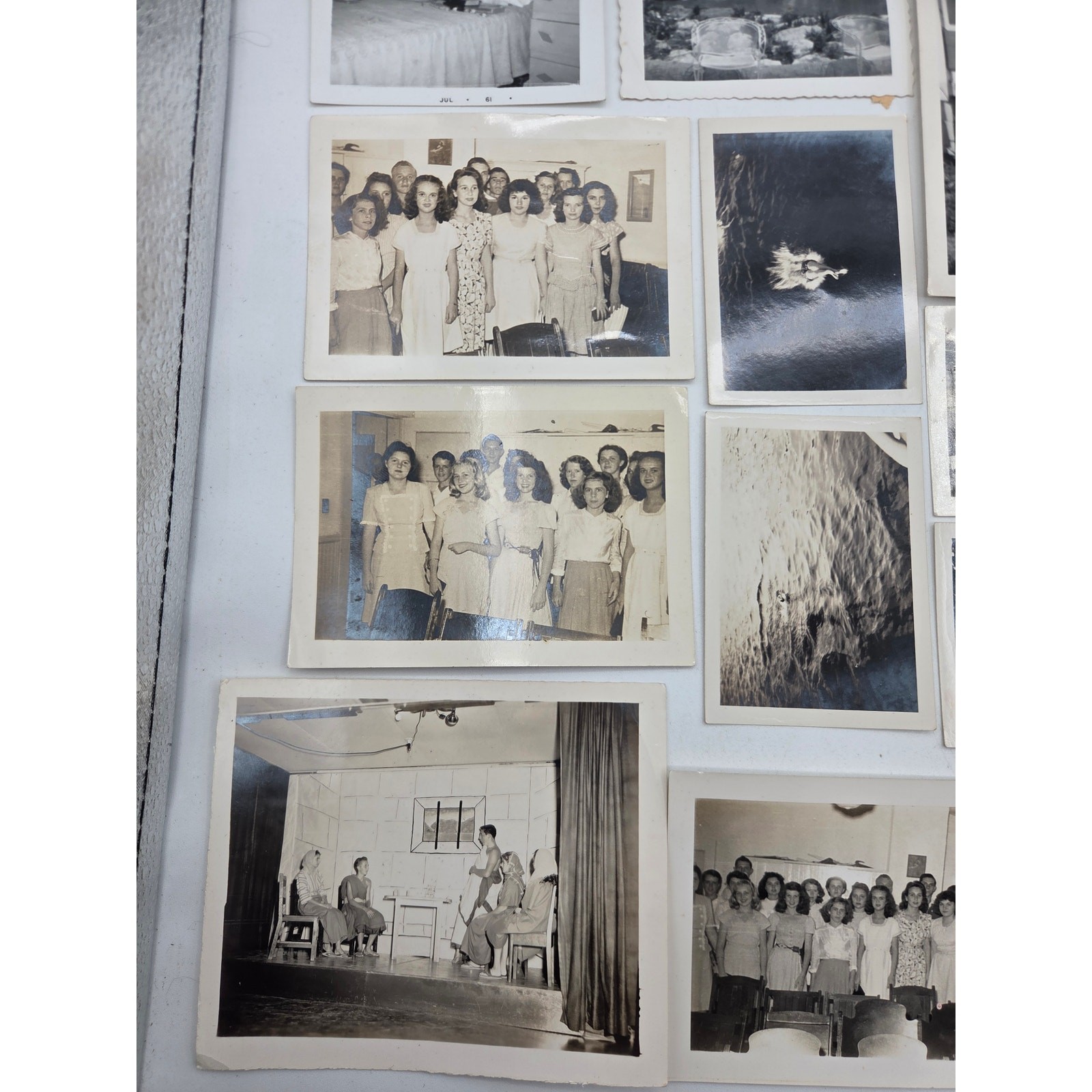 Lot 29 1940s–1961 Vintage Silver Gelatin Family Snapshot Photos