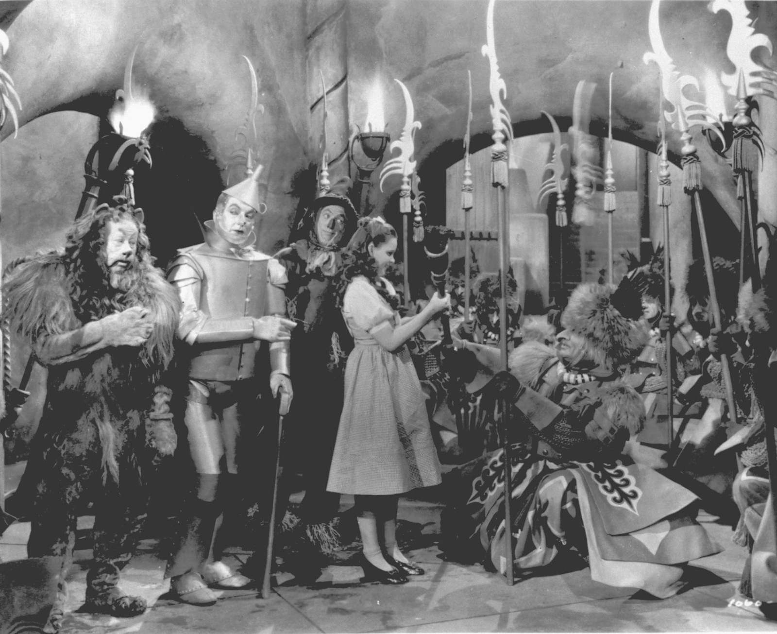 Wizard Of Oz Hail To Dorothy Scarecrow Tin Man Cowardly Lion Photo 8.5×11