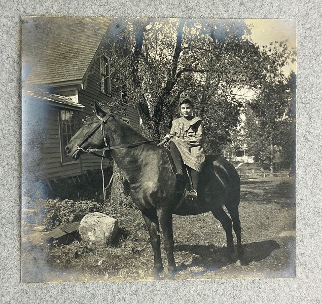 Western Americana / Vernacular Photo Album Minnesota to Canada ca. 1890s VG+
