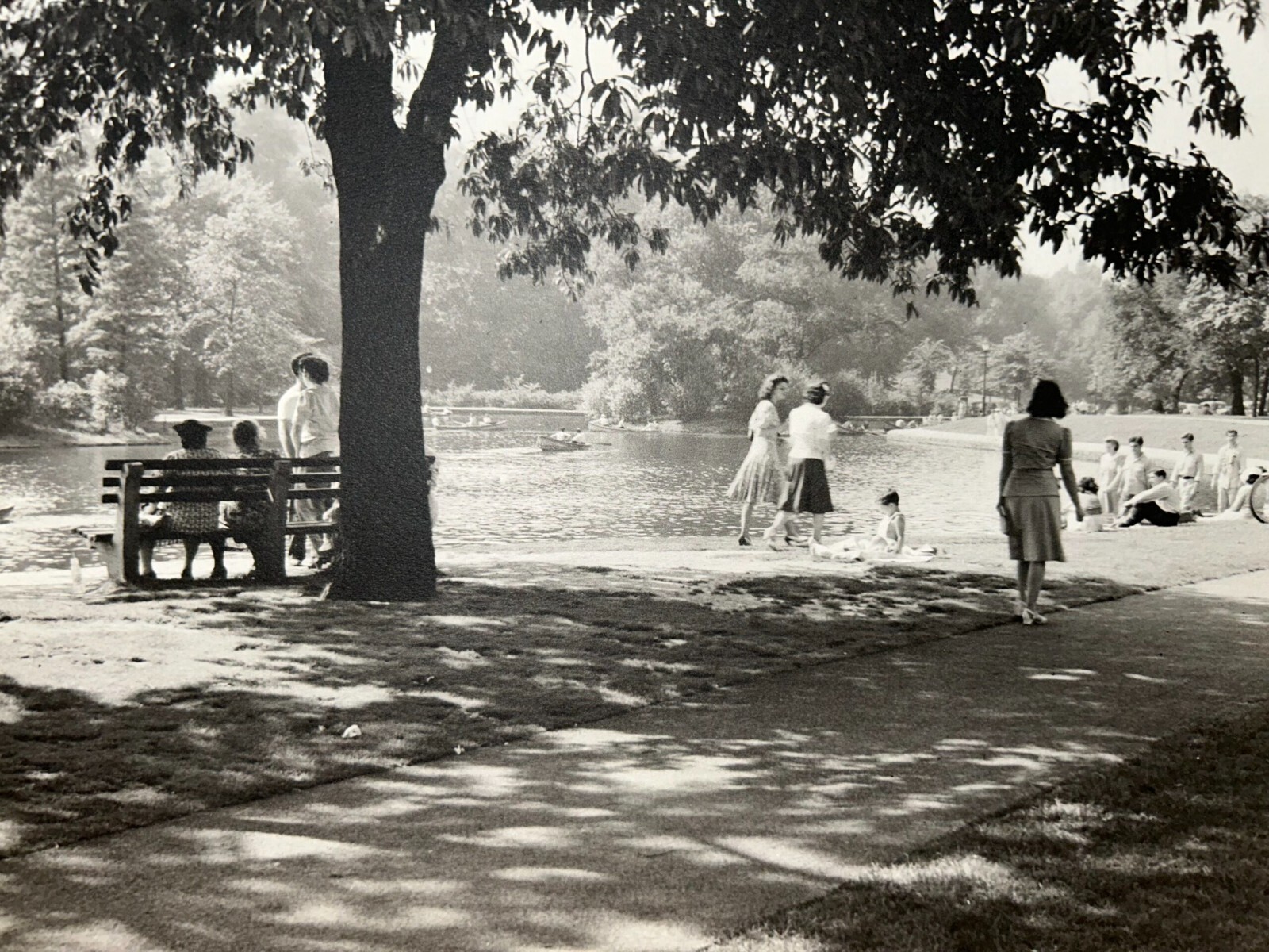 Arthur Gray Standard Oil Photographer Cleveland Ohio Americana Park Scene Look!!