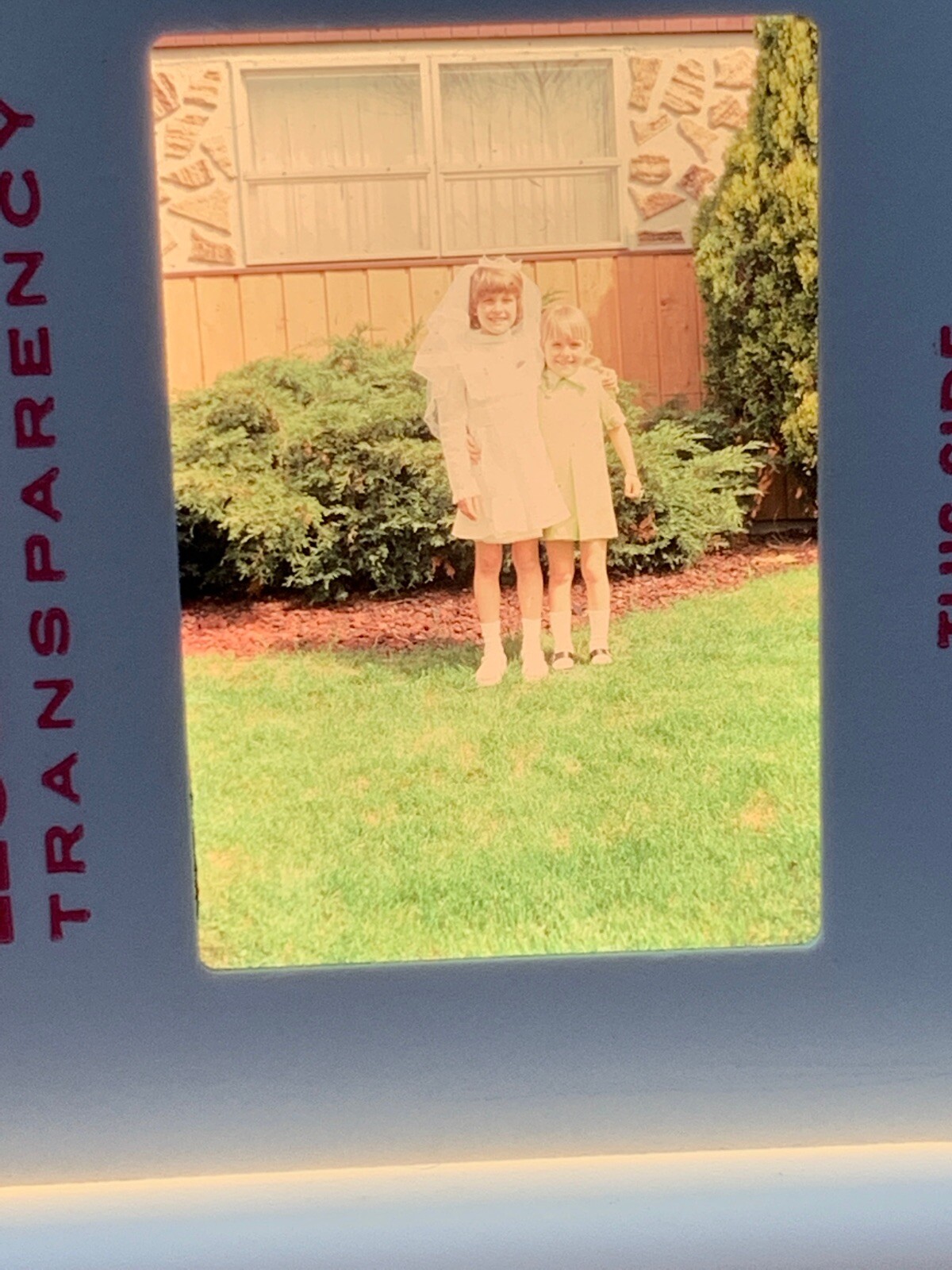 Lot Of 40 Vintage Family Life Teenage Summer Fun Amateur 35mm Color Slides