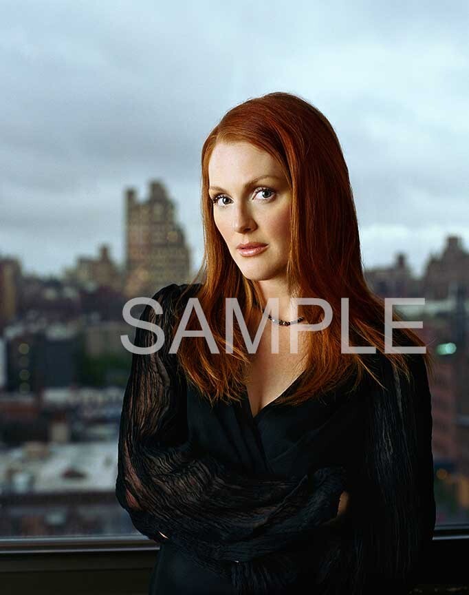 Julianne Moore – Modern Archival Fine Art Print 8.5×11
