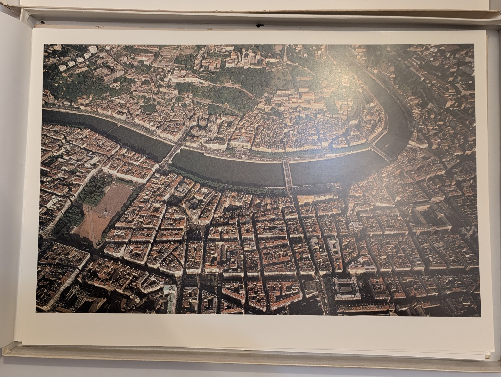 Portfolio of Prints “Lyon, Brumes, Soies et Pénombres” Jean-Marie Chourgnoz