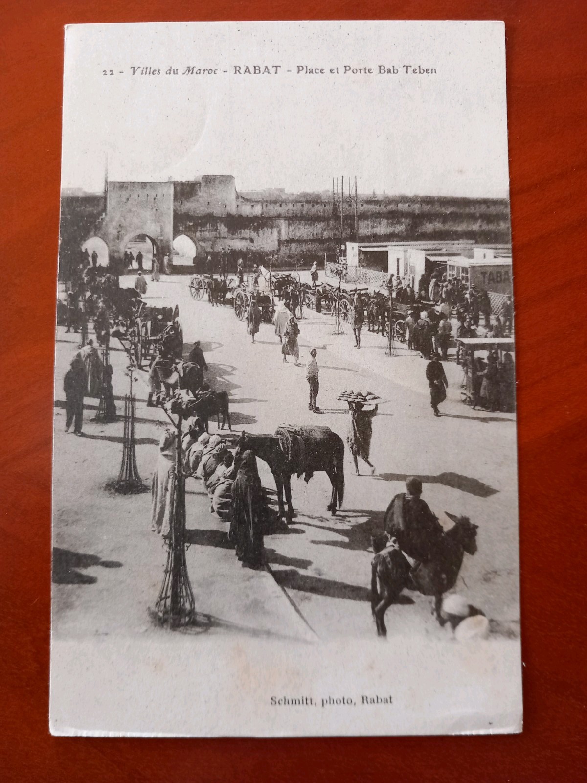 CPA Postcard Villes du Maroc Place et Porte Bab Teben