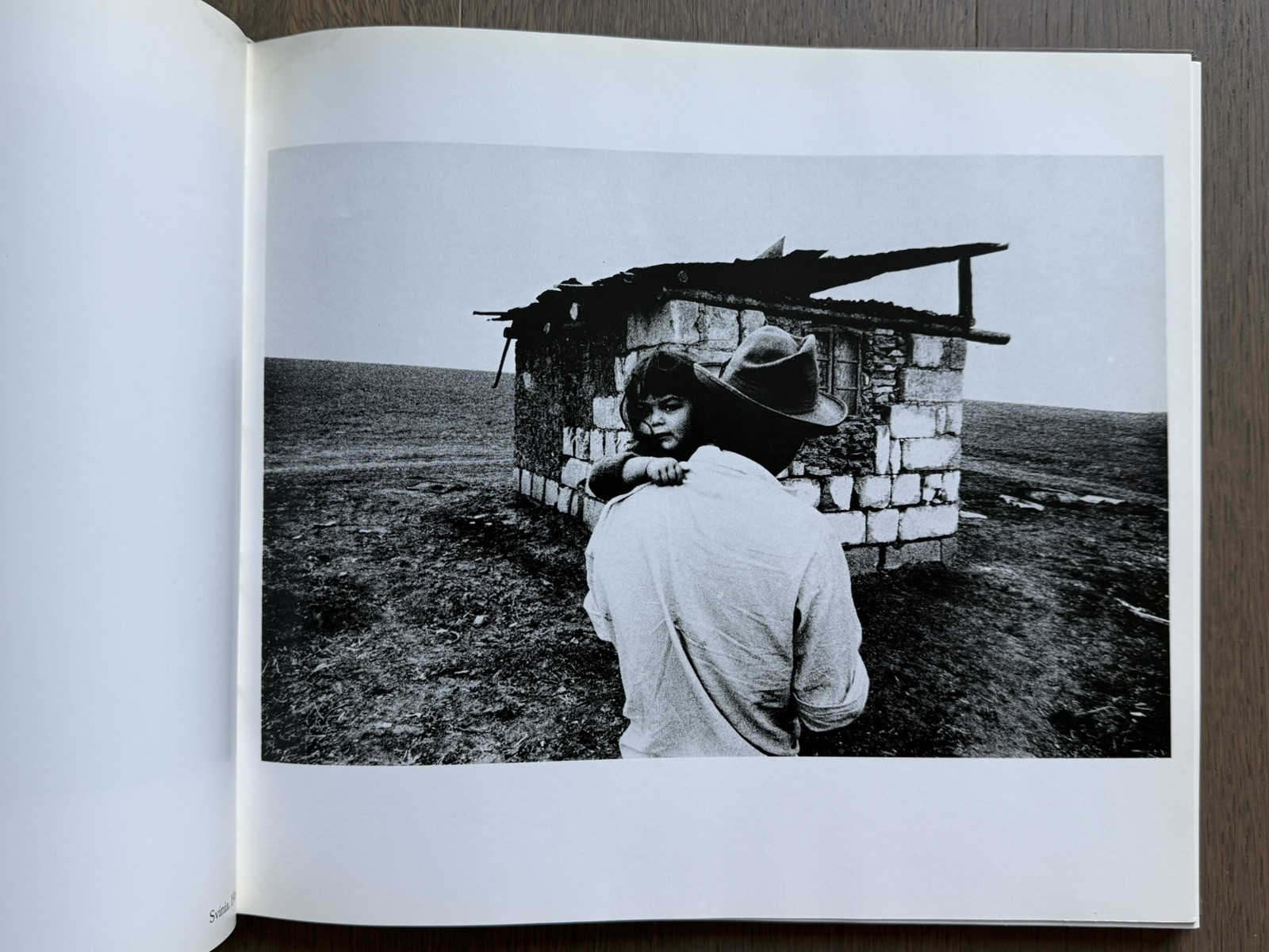 🎈SALE! Josef Koudelka – Gypsies 1975, Photography 1st Edition, HC, Super RARE!