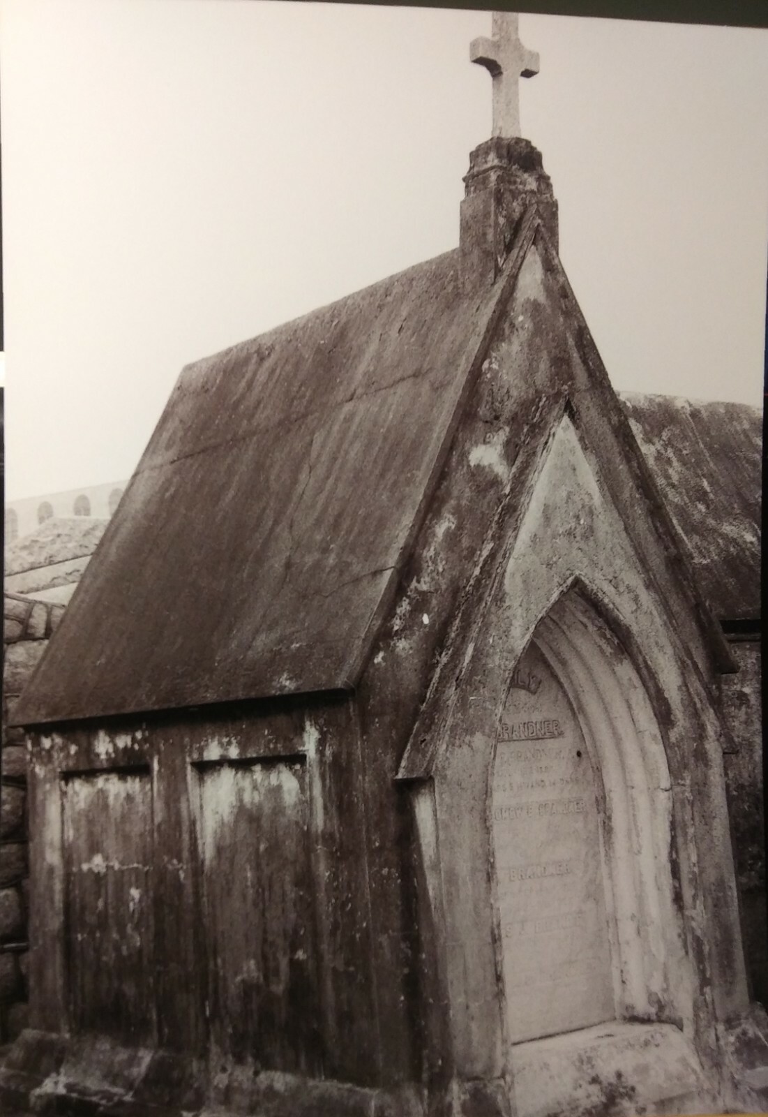fine art photography prints – vintage New Orleans St. Louis Cemetery #2. 5×7 in.