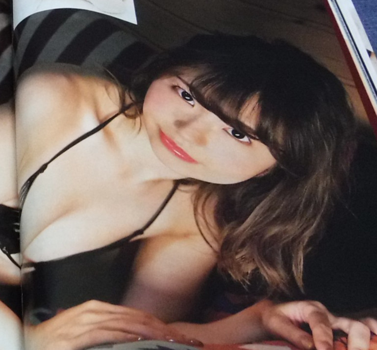 K-76-B-2　Japan Cute Idol Magazine MEN’S DVD SEXY April 1, 2021 Sanwa Publishing