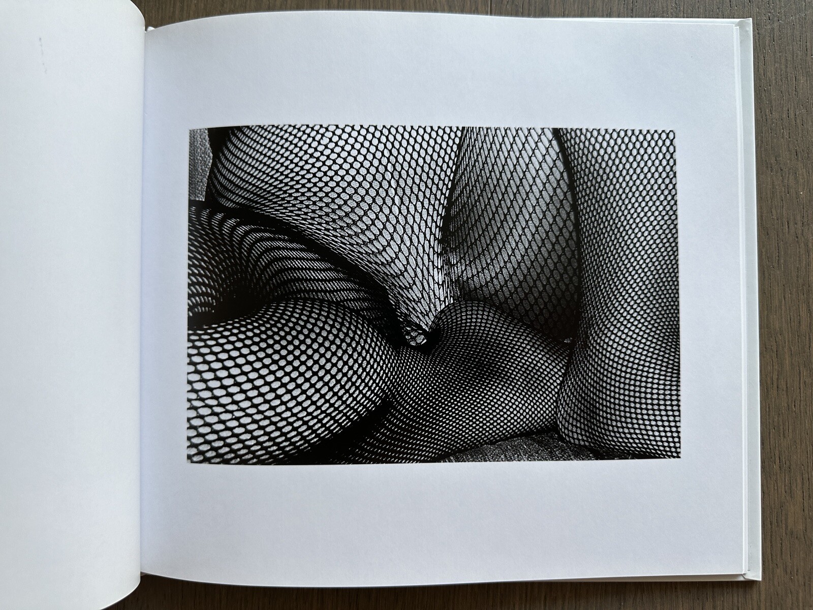 🎈SupRARE! Daido Moriyama – Tights, First Limited Edition, 2011, HC, Japan Araki