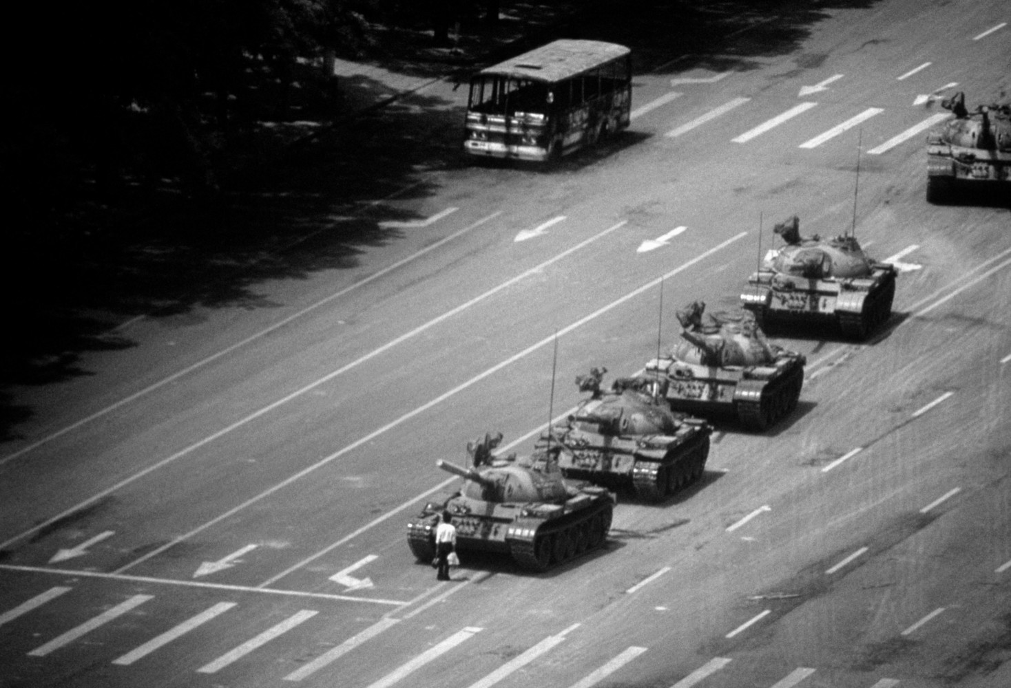 Stuart Franklin – Signed – Tank Man Tiananmen Square – Magnum 6″x6″
