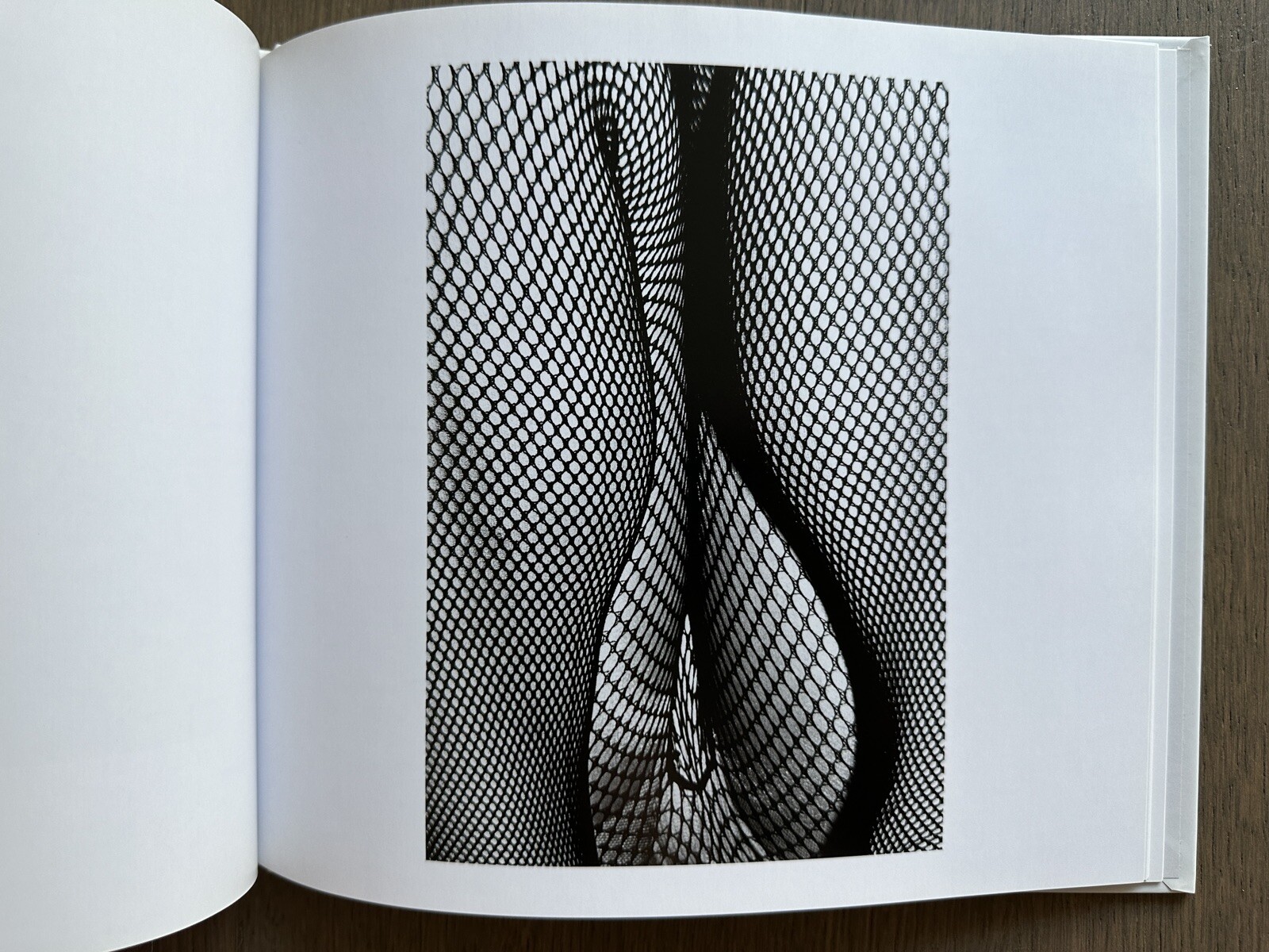 🎈SupRARE! Daido Moriyama – Tights, First Limited Edition, 2011, HC, Japan Araki