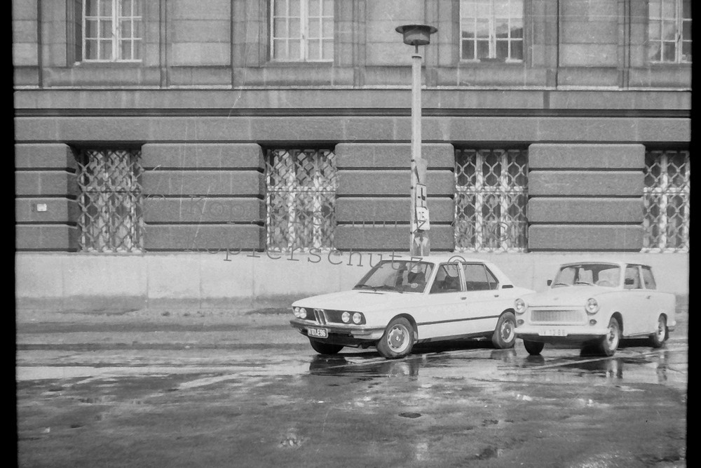 Photo Print 19x13cm Matt East Berlin 1970s: Cars, Trabant, BMW #0_22,25/1-11161201