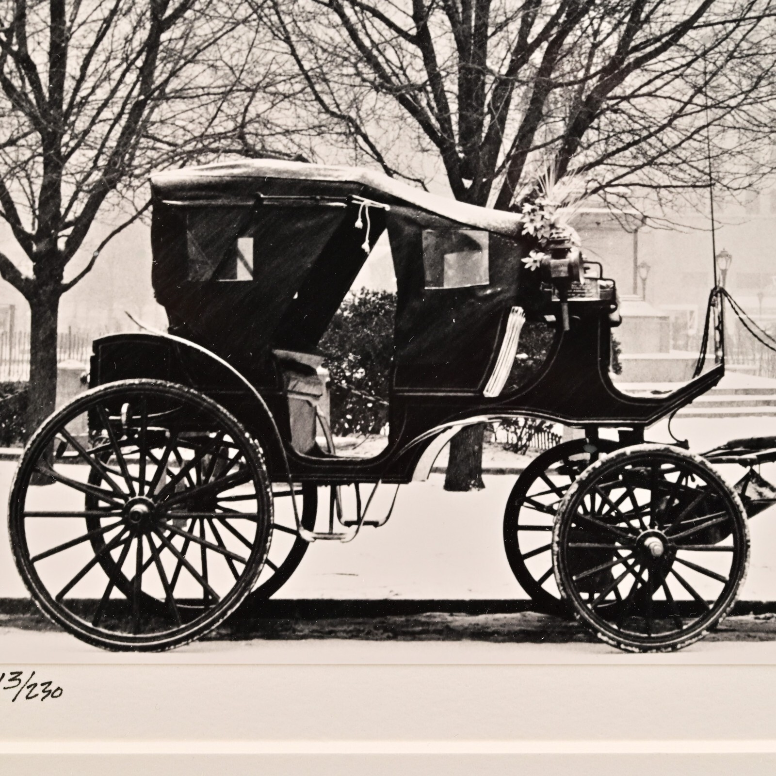 RICHARD CALVO Original Vintage Signed Central Park NY Horse Carriage Photograph