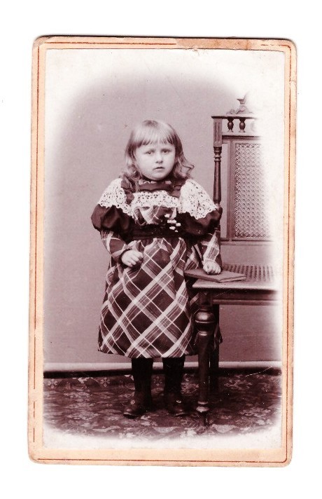 CDV photo around 1900, Little Girl, Frankfurt am Main