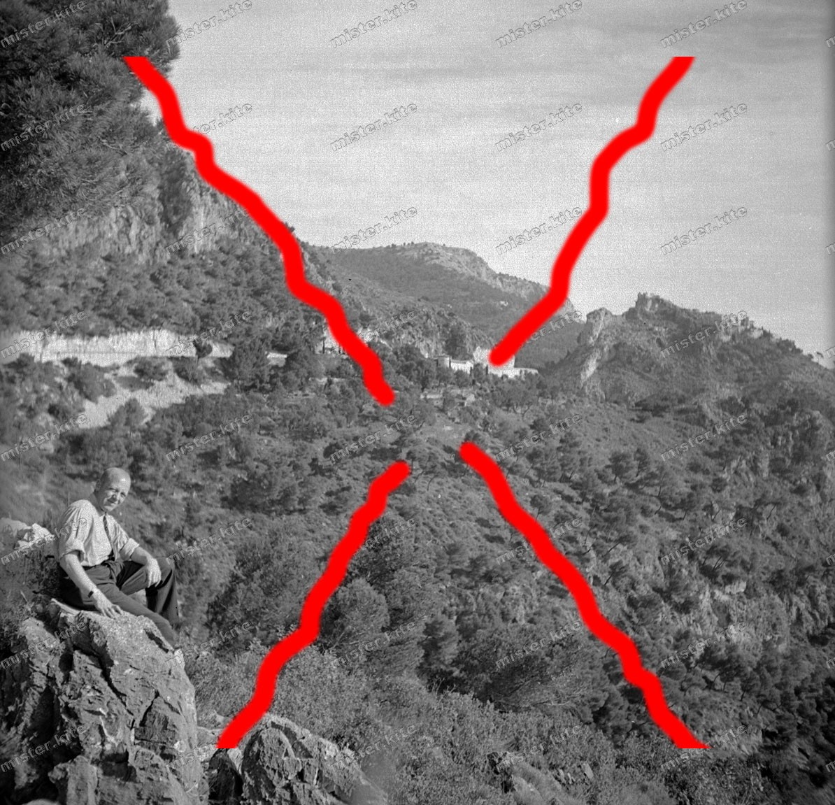 Negative-Côte d’Azur-France-Coastal-Man-Landscape-1930s-180