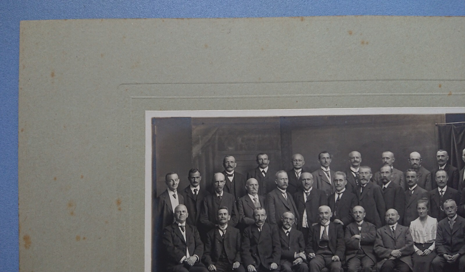 Old Picture Family Photo Hermann Arthur Lindacher Men Woman around 1900