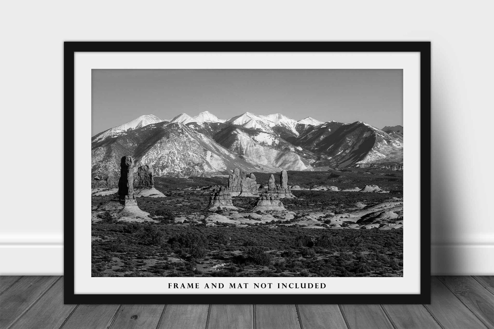 Arches Photography Print – Black and White Picture of La Sal Mountains in Utah
