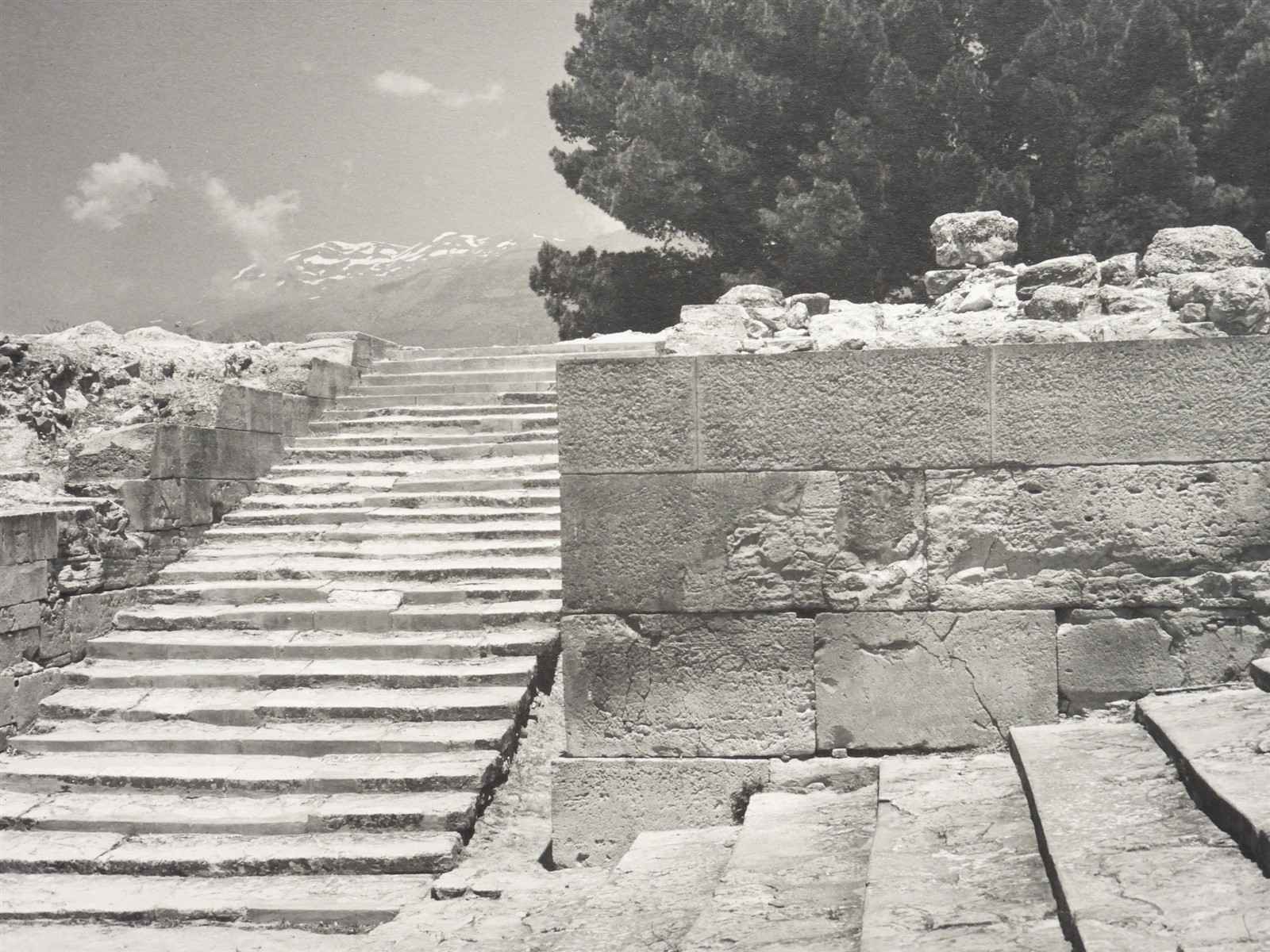 Alison Frantz Phaistos Palace Archeological Greece Photograph – Ex Smith College