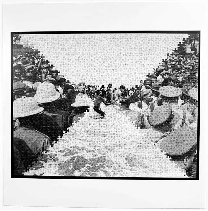 HANK WILLIS THOMAS signed limited ed 2021 photograph 6×6 Magnum Square Aperture