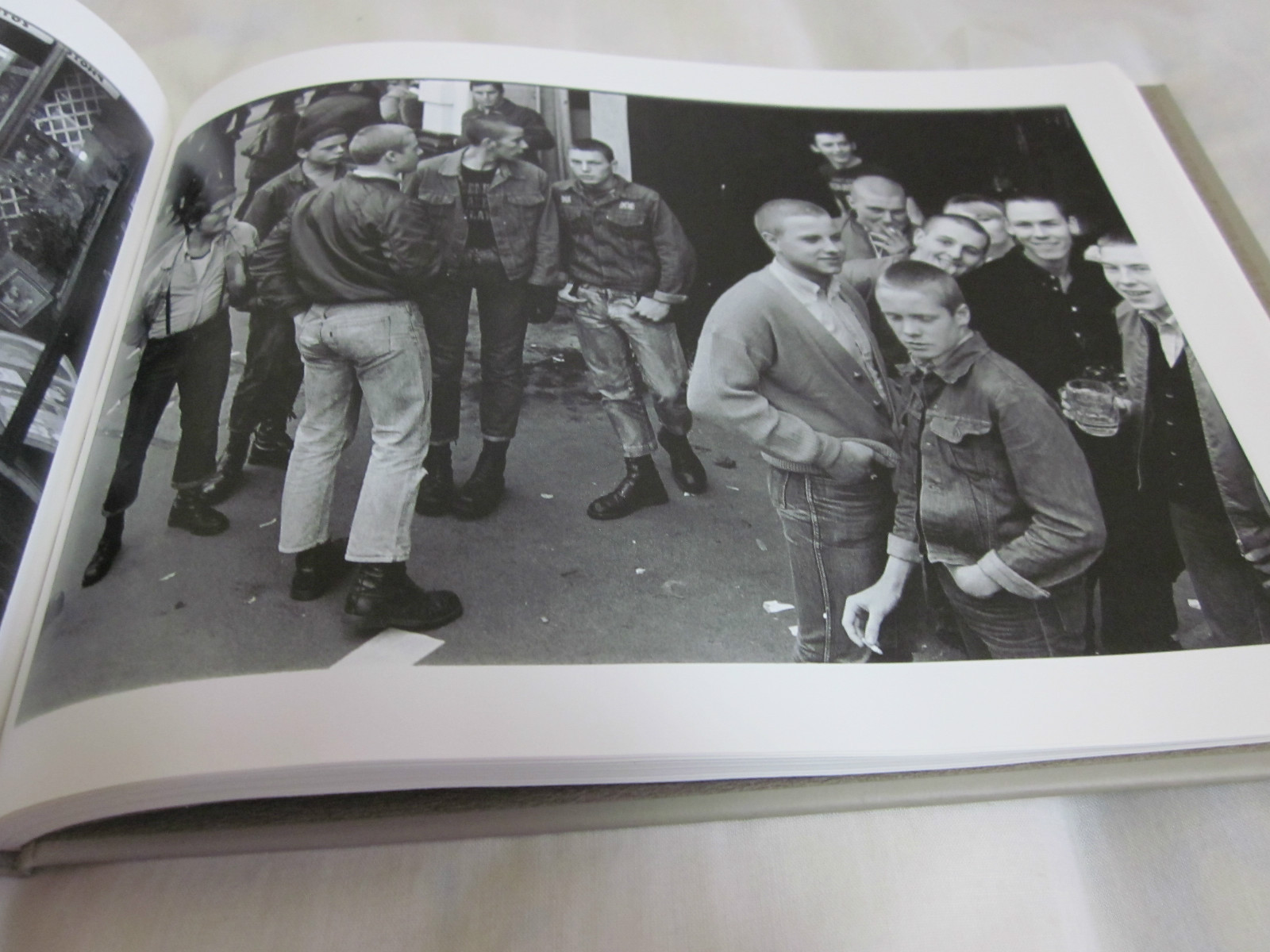 GEORGE HASHIGUCHI Photo Book “SCURRY”, 1998, Very Good. 1st. Edition