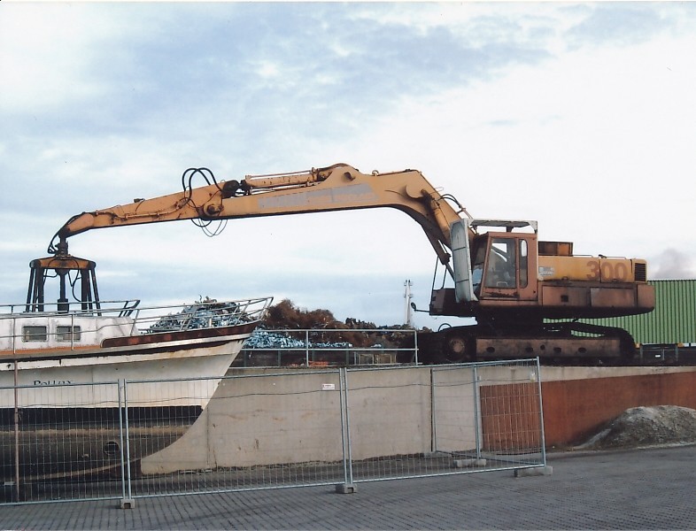 Old Excavator Case Poclain 300 Photo in 10 Format Collection Resolution – cd1-5-1
