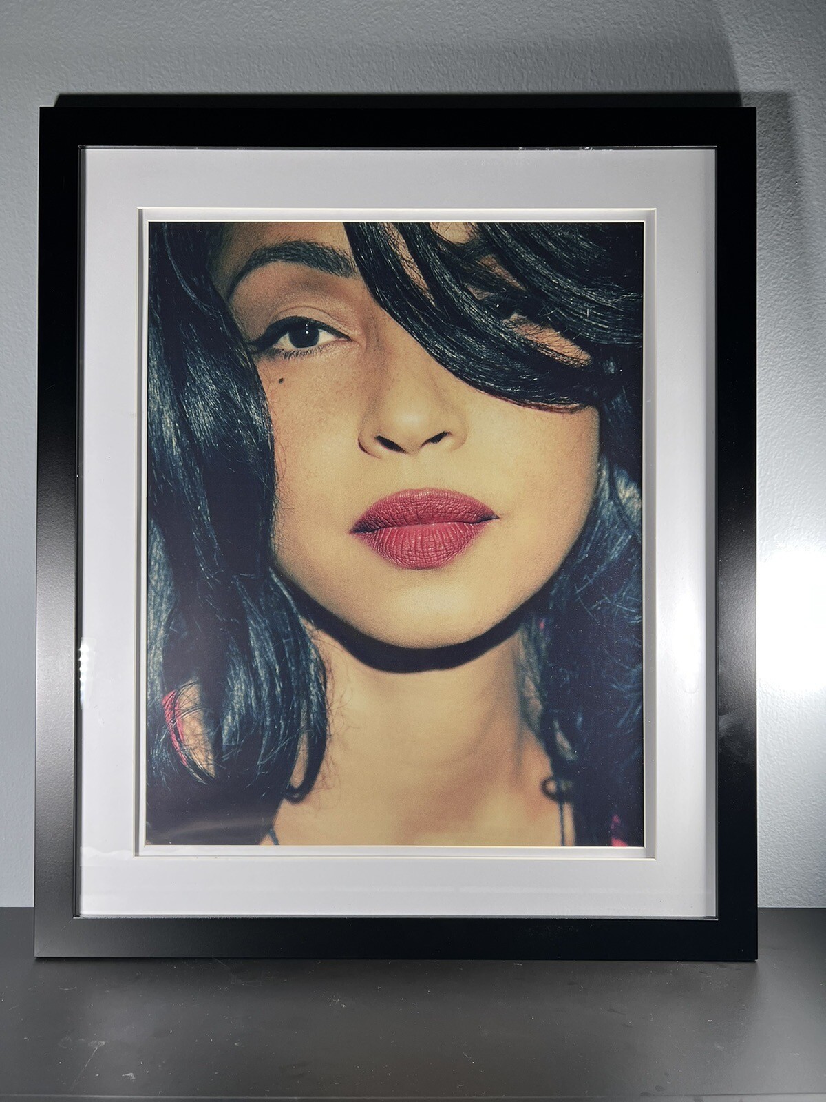 Sade Glamour Photo Art Piece 16×20” In Elegant 20×24” Black Frame Home Decor